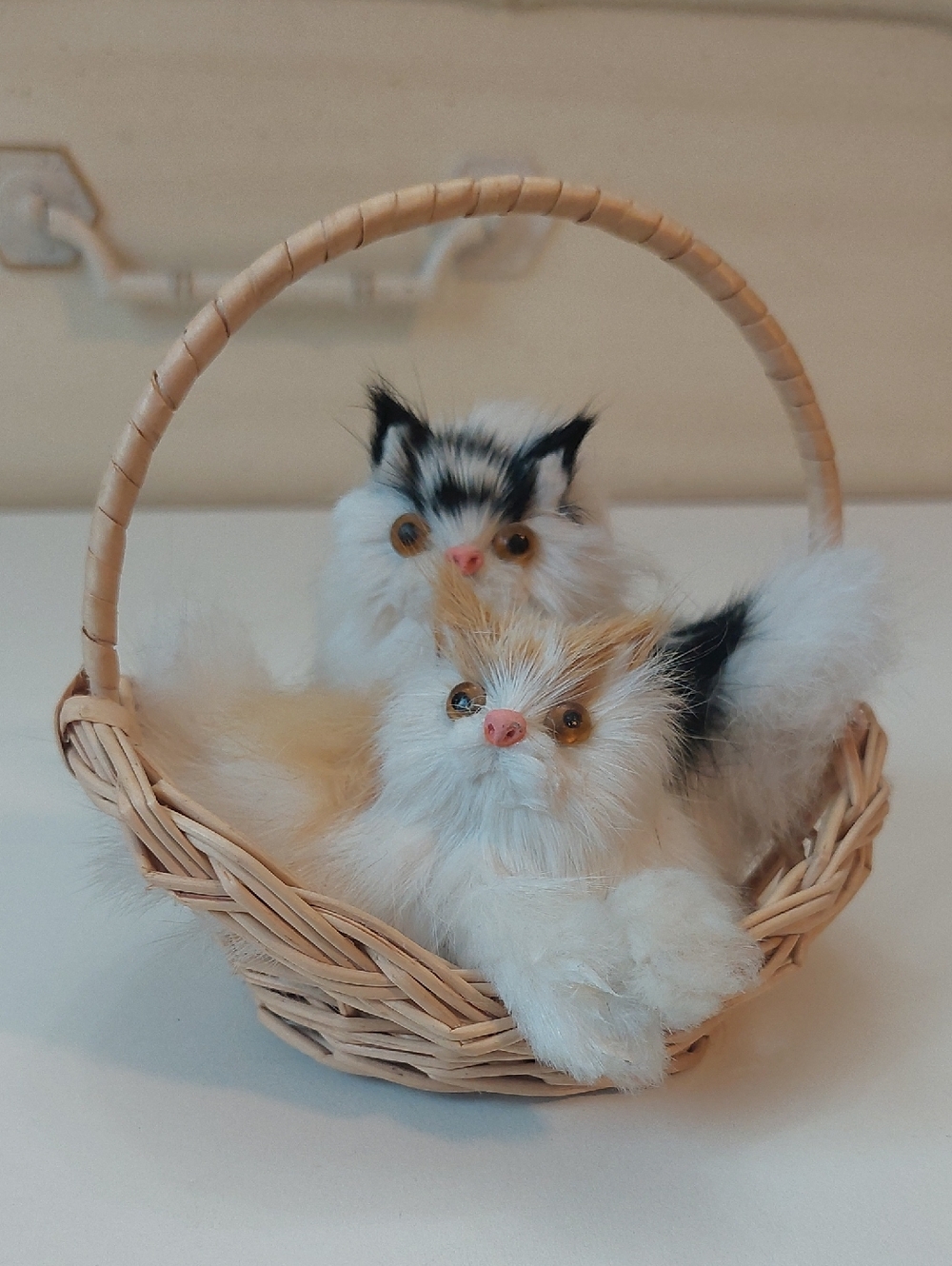 2 VTG whimsical furry cats in a basket Mini Kittens